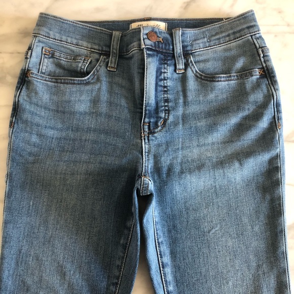 Madewell 9” Crop Skinny Jeans in Stinson Wash Size 26 - Picture 3 of 6